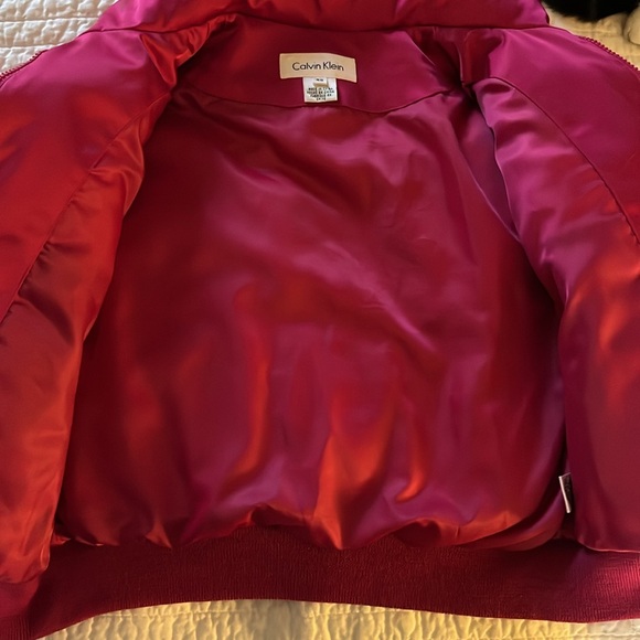 Cropped puffer jacket - Picture 3 of 3